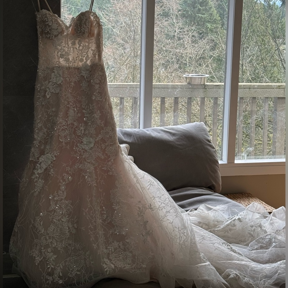 Watter wtoo wedding dress gorgeous!!!!